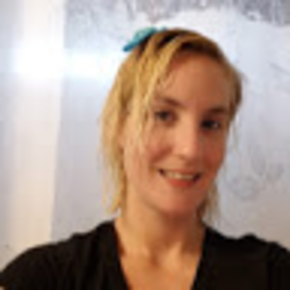 Meet your Posher, Angie